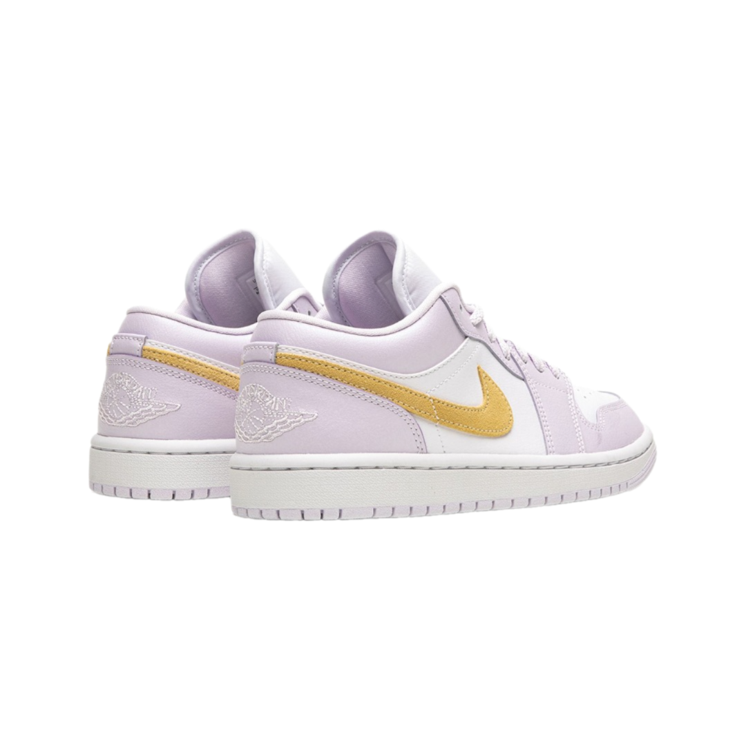 SoleKicks - Air Jordan 1 Low Barely Grape - spate pereche